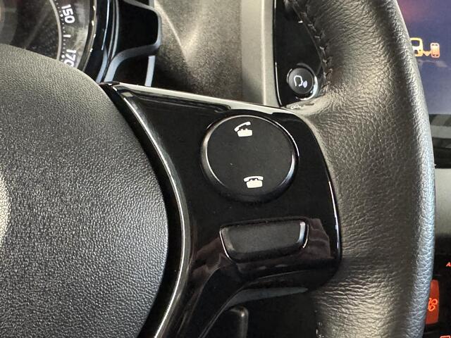 Toyota AYGO 1.0 VVT-i x-joy | Apple Carplay / Android Auto | Camera | Climate Control |