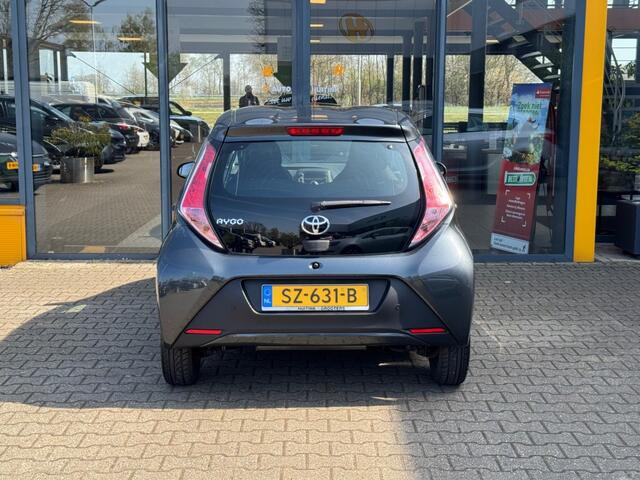 Toyota AYGO 1.0 VVT-i X-Fun - airco - 5drs - elek. ramen