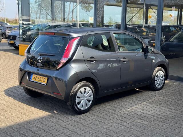 Toyota AYGO 1.0 VVT-i X-Fun - airco - 5drs - elek. ramen