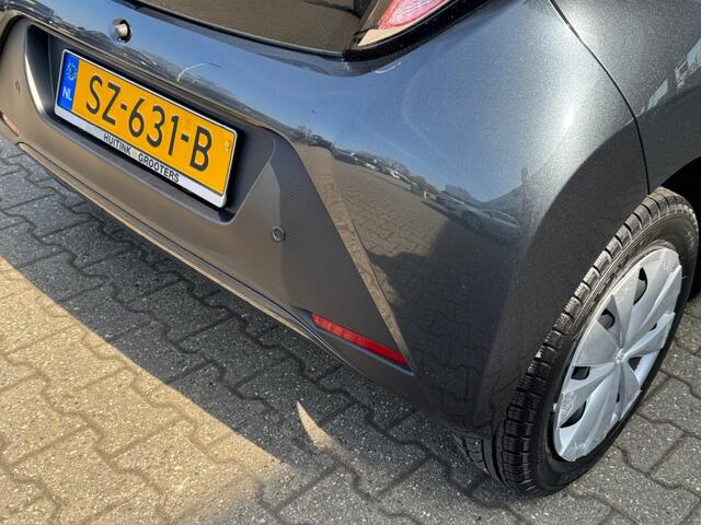Toyota AYGO 1.0 VVT-i X-Fun - airco - 5drs - elek. ramen