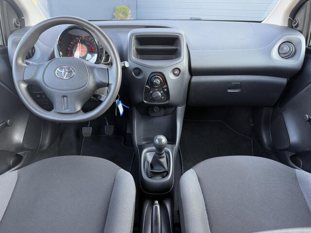 Toyota AYGO 1.0 VVT-i x 2e Eigenaar,Cruise Control,Weinig Km,Zeer Zuinig,Apk tot 02-2027