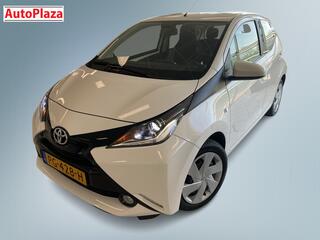 toyota-aygo-1.0-vvt-i-x-play