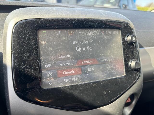 Toyota AYGO 1.0 VVT-i x-play