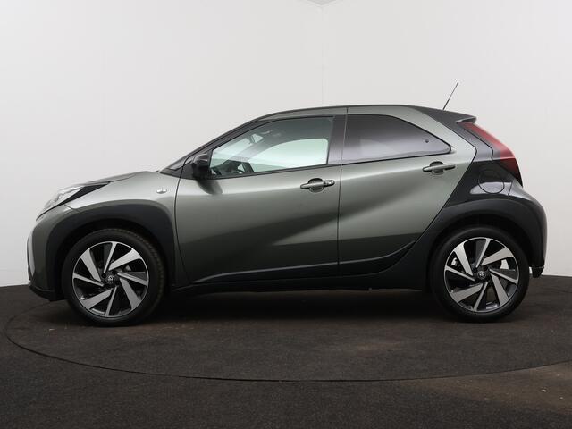 Toyota AYGO X 1.0 VVT-i S-CVT Envy Limited