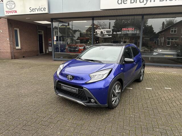 Toyota AYGO X 1.0 VVT-i MT Premium parkeersensoren voor en achter / stoelverwarming / smartkey met startknop / navigatie / apple carplay / android auto / lichtmetalen velgen / draadloos telefoon laden / 10 jaar garantie!