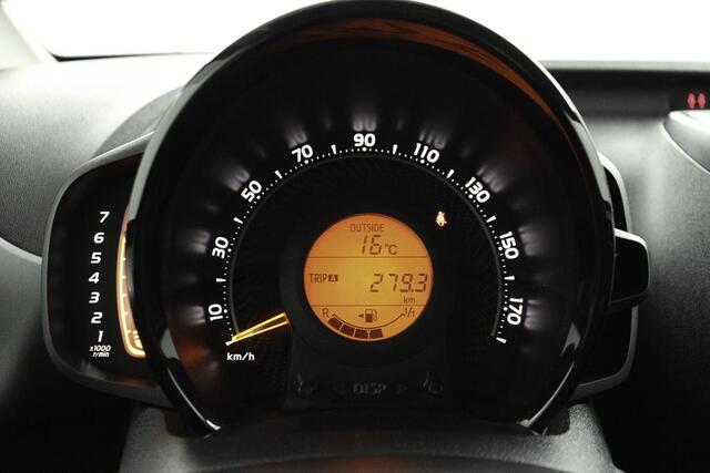 Toyota AYGO 1.0 VVT-i x-play | Apple Carplay/Android Auto | airco |