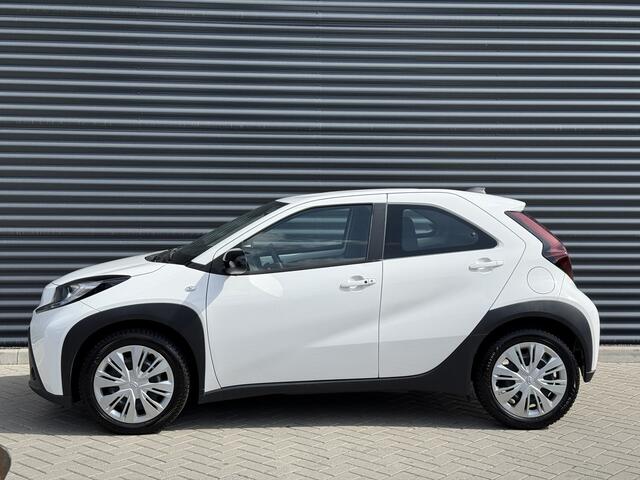 Toyota AYGO X 1.0 VVT-i MT Play Camera/Stoelwarm/Apple/Android