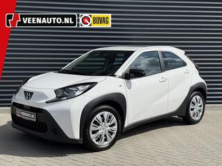 toyota-aygo-x-1.0-vvt-i-mt-play-cam