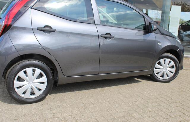 Toyota AYGO 1.0 VVT-i x-fun | Airco | Bluetooth | El. Ramen | Lage Km Stand