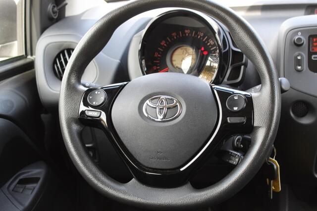 Toyota AYGO 1.0 VVT-i x-fun | Airco | Bluetooth | El. Ramen | Lage Km Stand