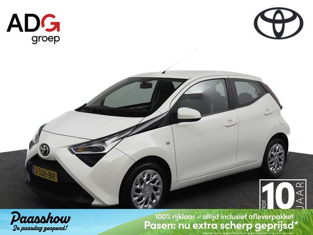 Toyota AYGO 1.0 VVT-i x-play | Parkeercamera | Airco | 5-drs |