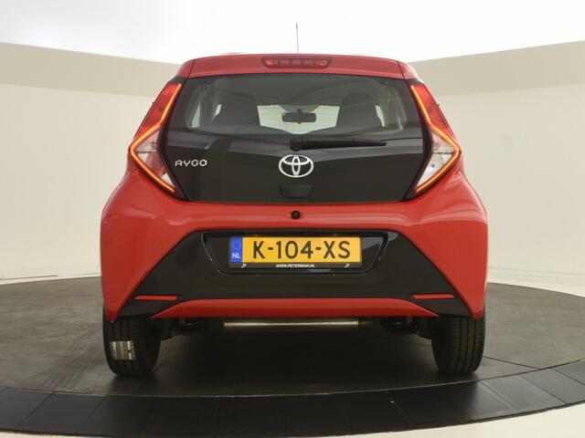 Toyota AYGO 1.0 VVT-i x-play | Automaat | Camera