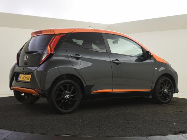 Toyota AYGO 1.0 VVT-i JBL