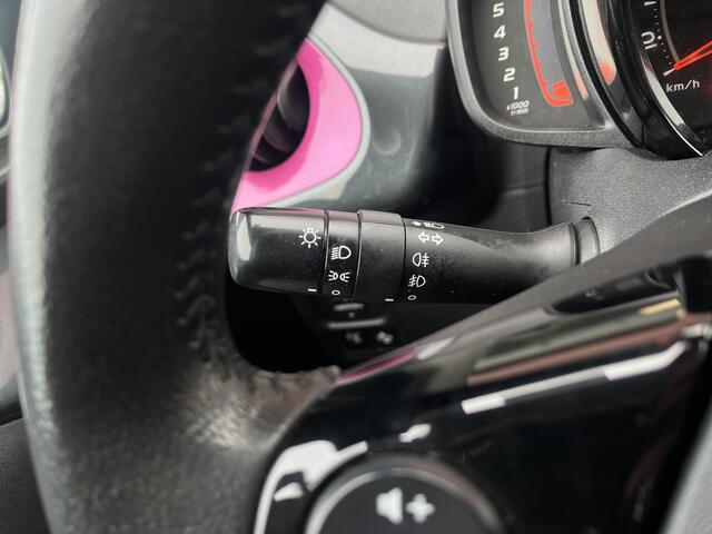 Toyota AYGO 1.0 VVT-i x-joy cabrio | Camera | Carplay | LMV