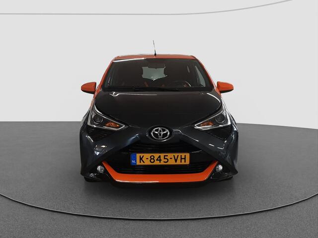 Toyota AYGO 1.0 VVT-i x-JBL JBL Audio |