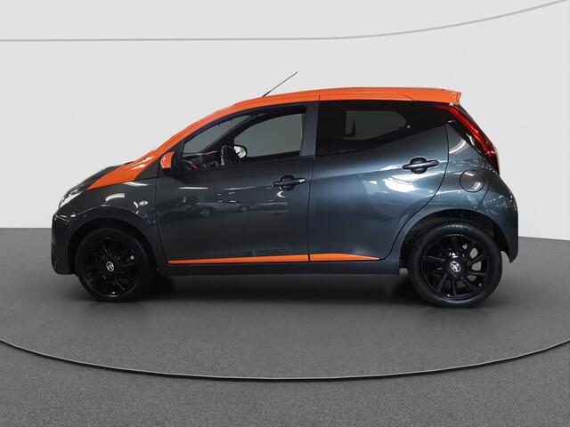 Toyota AYGO 1.0 VVT-i x-JBL JBL Audio |
