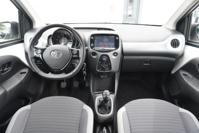 Toyota AYGO 1.0 VVT-i x-play CarPlay | Airco | NAP | Bluetooth