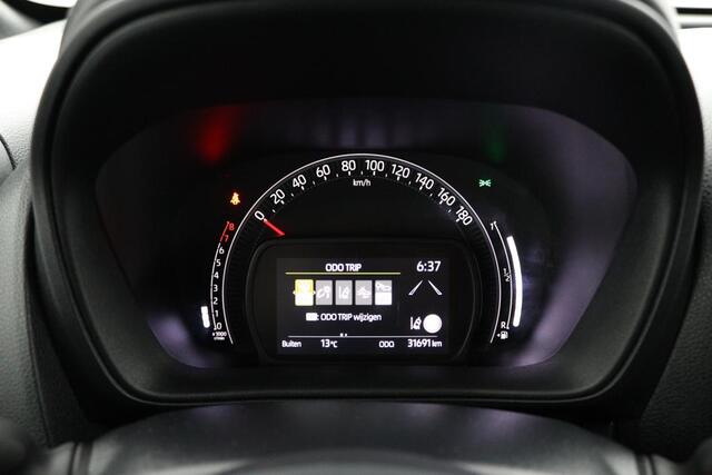 Toyota AYGO X 1.0 VVT-i MT Play | Airco | Apple carplay-Android auto | Parkeercamera |