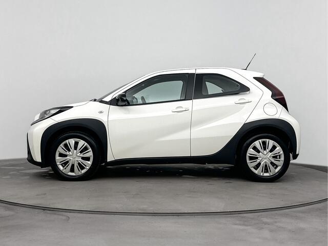 Toyota AYGO X 1.0 VVT-i MT Play Limited | Airco | Stoelverwarming | Camera |