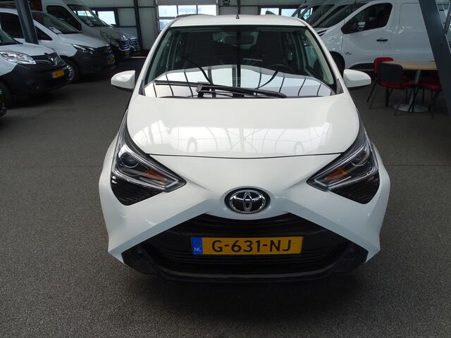 Toyota AYGO 1.0 VVT-i x-play limited Carplay, Airco, Etc