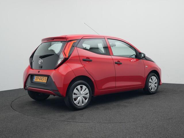 Toyota AYGO 1.0 VVT-i x-fun GoP binnen 17-4