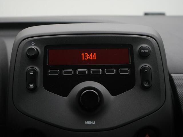 Toyota AYGO 1.0 VVT-i x-fun GoP binnen 17-4
