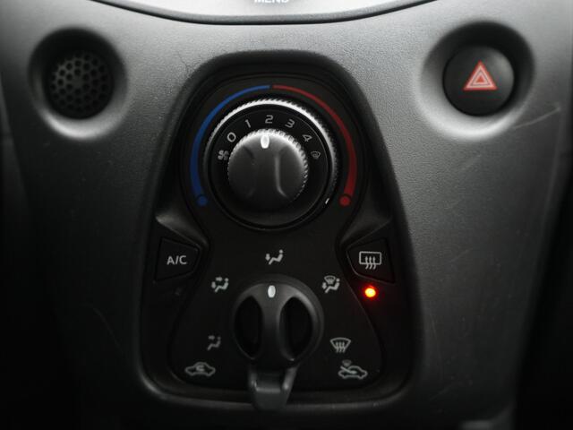 Toyota AYGO 1.0 VVT-i x-fun GoP binnen 17-4
