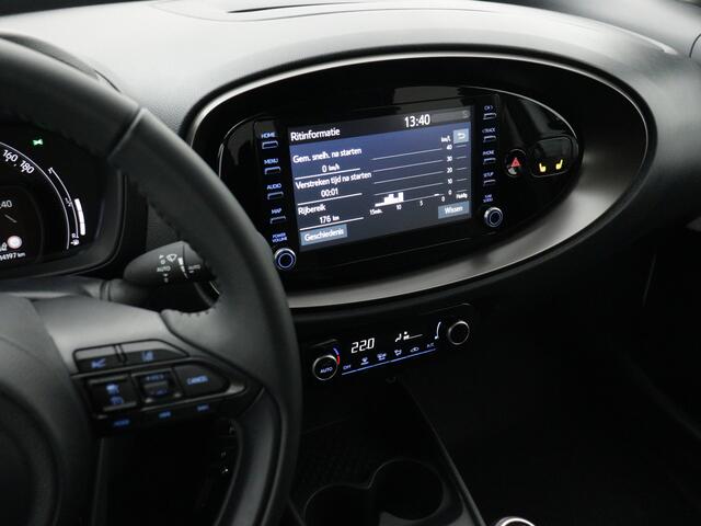 Toyota AYGO X 1.0 VVT-i MT first Limited | Stoelverwarming | Camera | DAB Radio |
