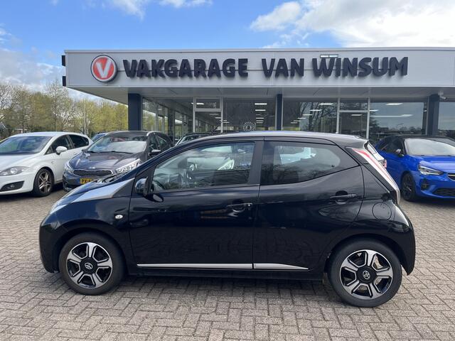 Toyota AYGO 1.0 VVT-i x-clusiv Navi Lmv Bluetooth Nap