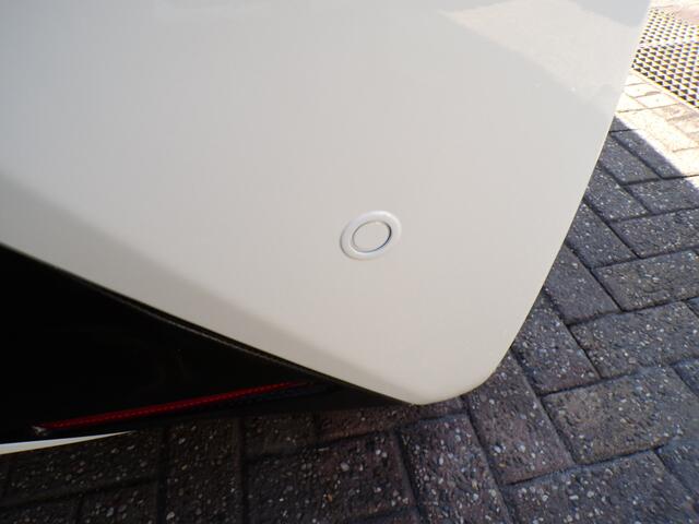 Toyota AYGO 1.0 VVT-i x-play AUTOMAAT,PDC,AIRCO !!! ''2e PAASDAG OPEN''