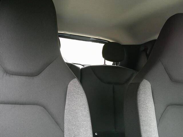 Toyota AYGO X 1.0 VVT-i MT Play