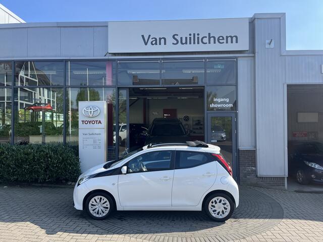 Toyota AYGO 1.0 VVT-i x-play limited