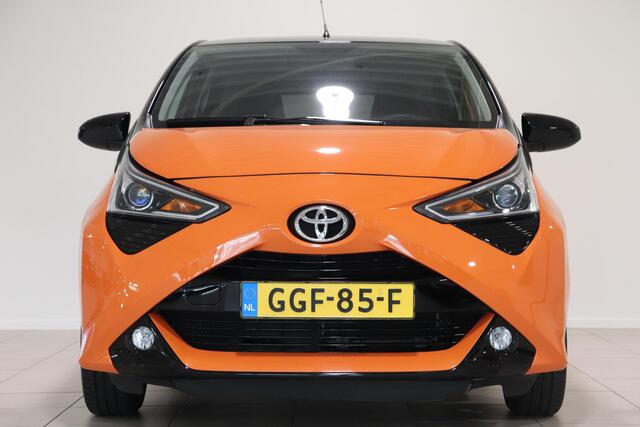 Toyota AYGO 1.0 VVT-i X-CITE Automaat, Airco, Apple Carplay / Android Auto, Camera, Bluetooth, Snelheidsbegrenzer!