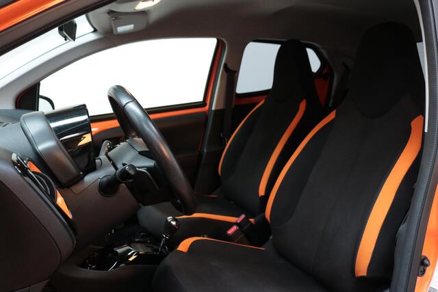 Toyota AYGO 1.0 VVT-i X-CITE Automaat, Airco, Apple Carplay / Android Auto, Camera, Bluetooth, Snelheidsbegrenzer!
