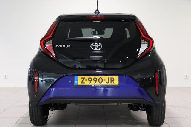 Toyota AYGO X 1.0 VVT-i MT Envy Limited, Apple Carplay, Android Auto, Stoelverwarming, Parkeersensoren voor en achter, Keyless entry, Navigatie, LED verlichting!