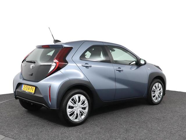 Toyota AYGO X 1.0 VVT-i MT Play
