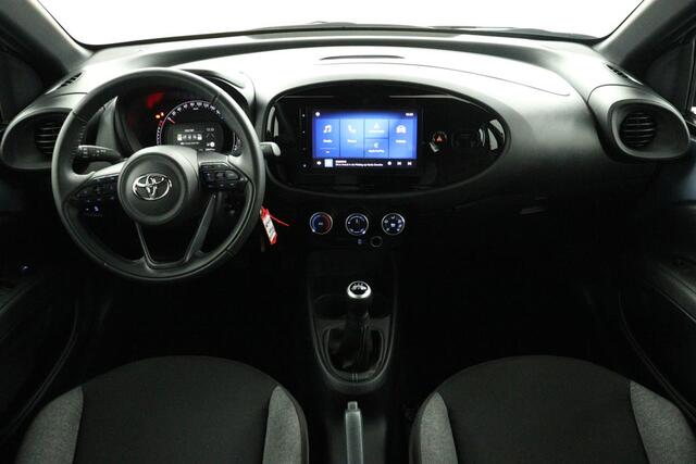 Toyota AYGO X 1.0 VVT-i MT Play