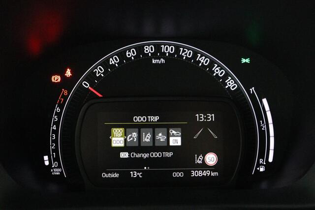 Toyota AYGO X 1.0 VVT-i MT Play