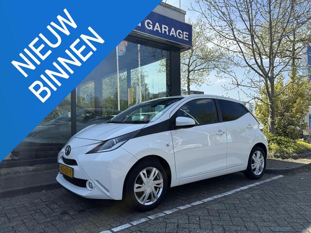 Toyota AYGO 1.0 VVT-i x-play