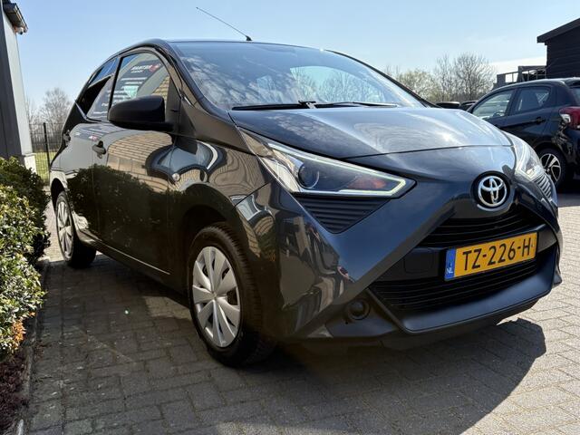 Toyota AYGO 1.0 VVT-i x-cite ELEK RAMEN VOOR-CRUISE- 2 SLEUTELS