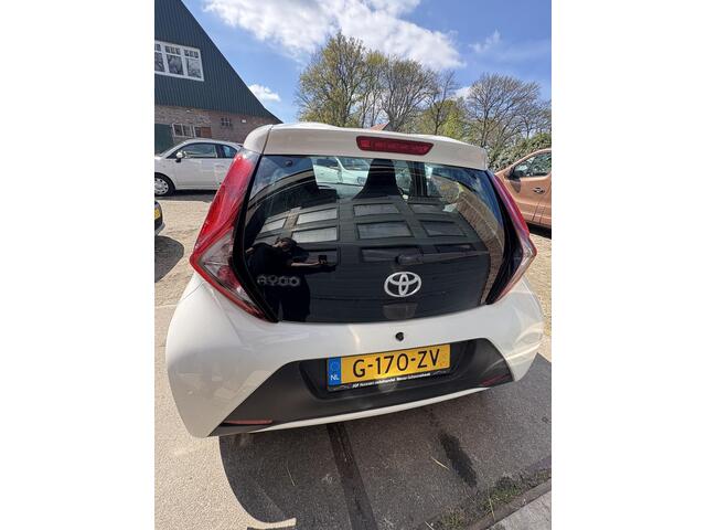 Toyota AYGO 1.0 VVT-i x-fun 5Drs/Airco/Led/NAP