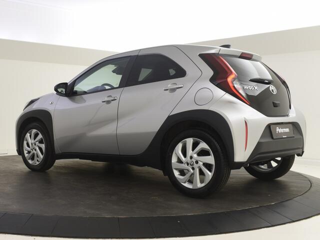 Toyota AYGO 1.0 VVT-i MT First Edition | Stoelverwarming | Camera
