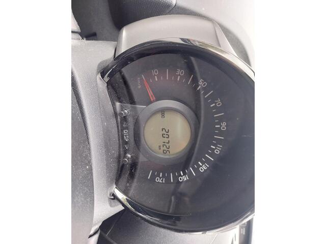 Toyota AYGO 1.0 VVT-i X-Fun Bi-Tone | Airco | Bluetooth | Privacy Glass |