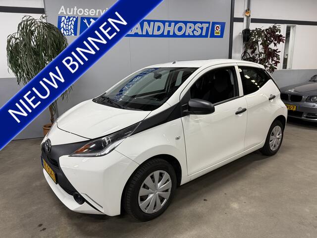 Toyota AYGO 1.0 VVT-i x-now