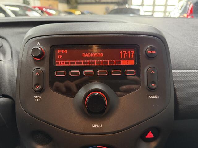 Toyota AYGO 1.0 VVT-i x-now