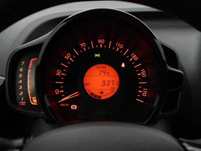 Toyota AYGO 1.0 VVT-i x-cite | Uniek |