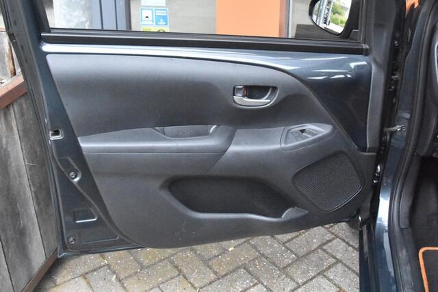Toyota AYGO 1.0 VVT-I JBL