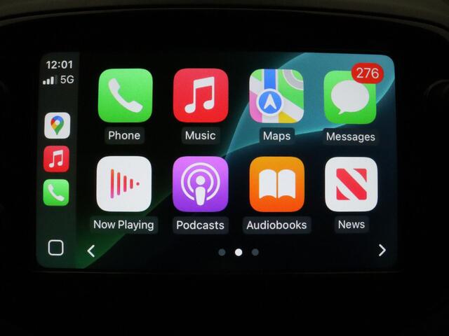 Toyota AYGO 73 pk VVT-i x-play AUTOMAAT Airco | Camera | Carplay | 15" Velgen