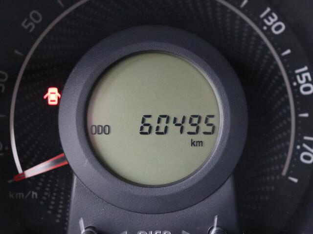 Toyota AYGO 1.0 VVT-i x-cite I Apple Carplay/Android Auto I Climate Control I Camera I USB I Dealer Onderhouden I