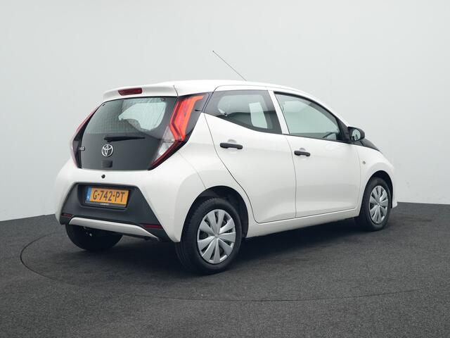 Toyota AYGO 1.0 VVT-i x-fun | Airco | Bluetooth | NL-Auto |